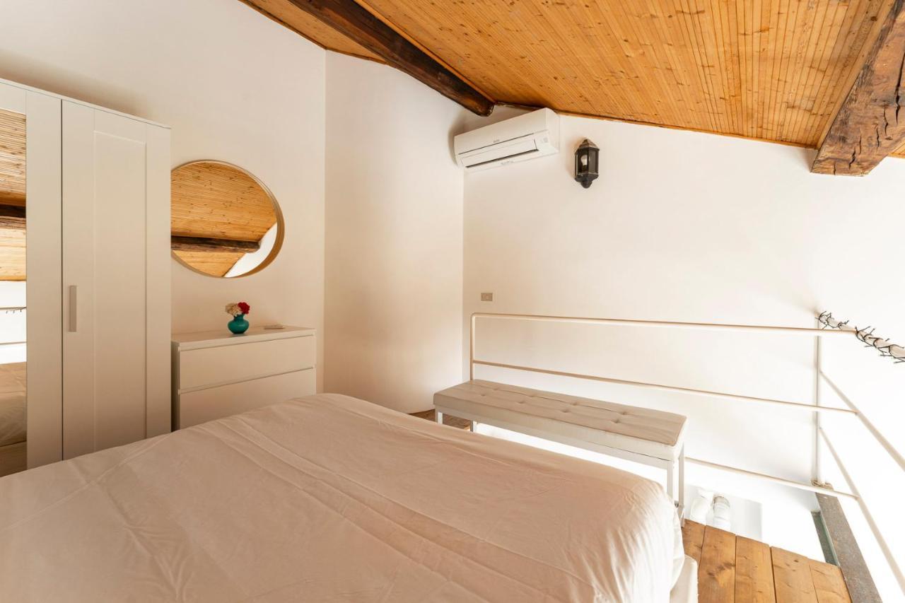 Loft Navigli Porta Genova Appartement Milaan Buitenkant foto